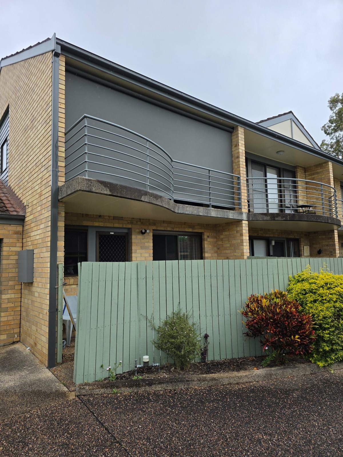 Straight drop awnings on a unit balcony in Warners Bay